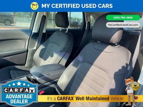 Used 2019 Ford Edge SEL AWD/4WD image 14