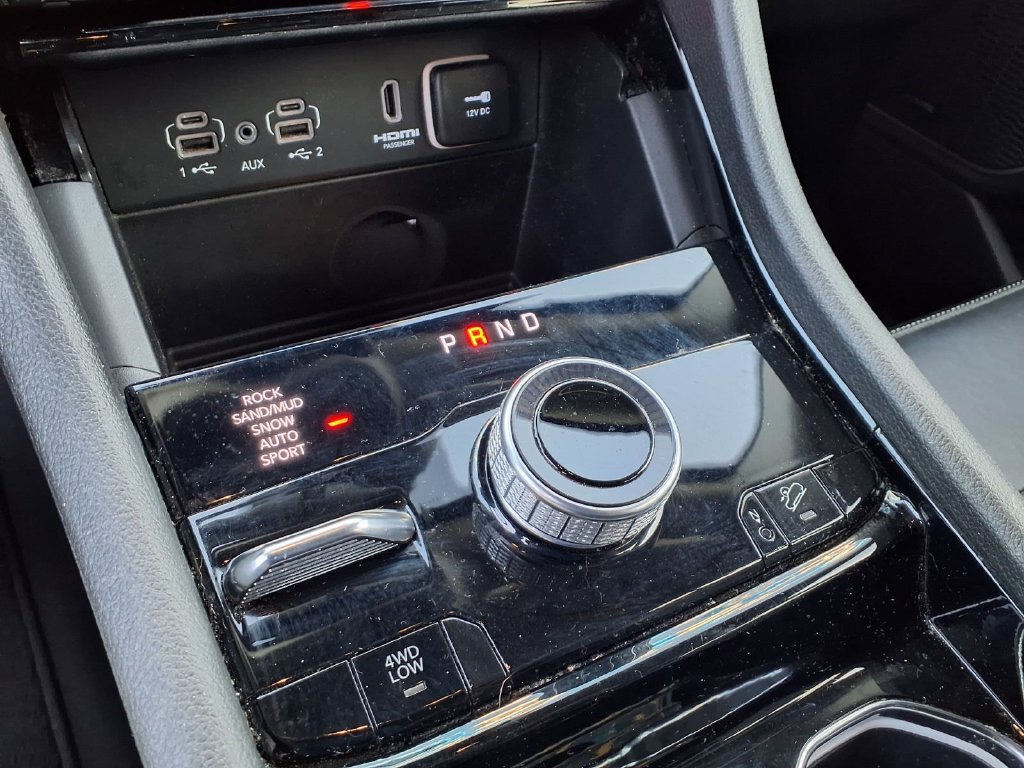 Used 2022 Jeep Grand Cherokee Limited 4xe AWD/4WD image 9