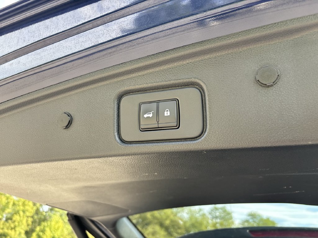 Certified 2025 Nissan Pathfinder SL AWD/4WD image 17