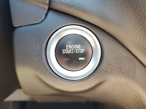 Used 2023 Chevrolet Equinox LT w/ Driver Convenience Package AWD/4WD image 20