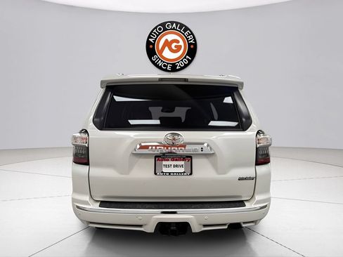 Used 2021 Toyota 4Runner Limited AWD/4WD image 4