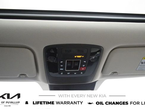 New 2026 Kia Carnival SX image 25