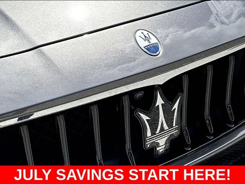 Used 2023 Maserati Ghibli Modena Q4 AWD/4WD image 41