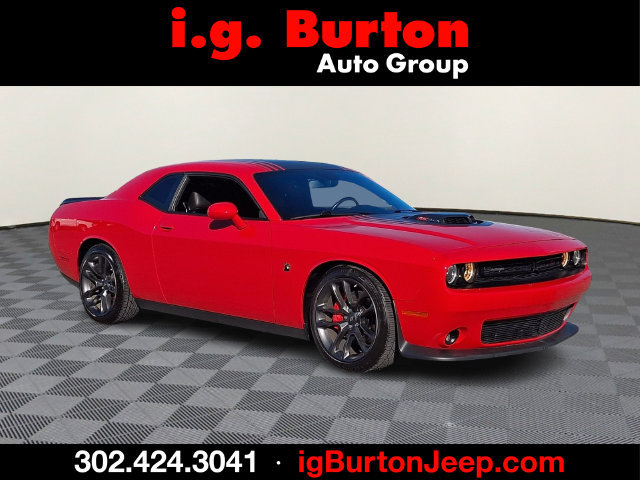 Certified 2022 Dodge Challenger R/T Scat Pack w/ Shaker Package RWD image 1