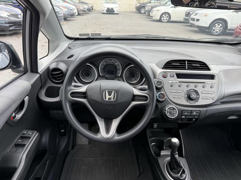 Used 2010 Honda Fit image 13