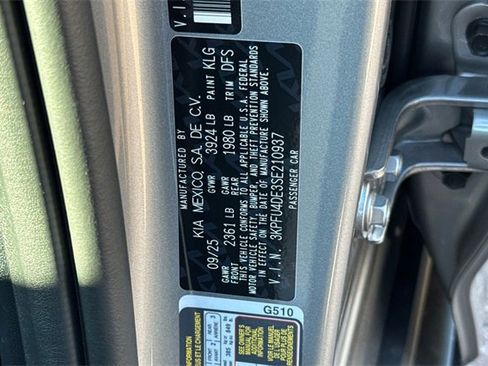 New 2025 Kia K4 EX image 33