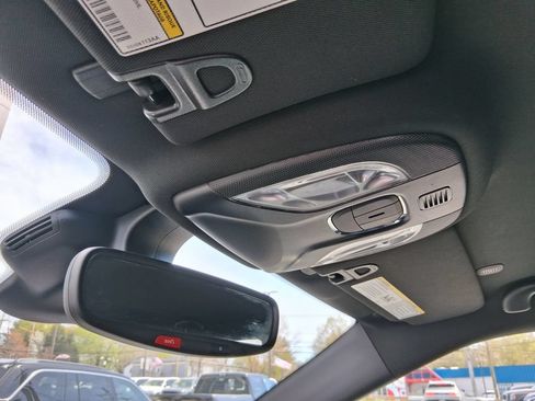 Certified 2024 Jeep Compass Limited AWD/4WD image 30