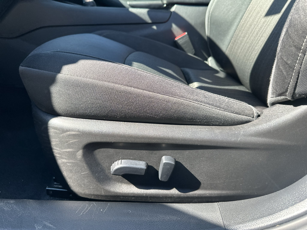 Used 2024 Nissan Altima 2.5 SV FWD image 17
