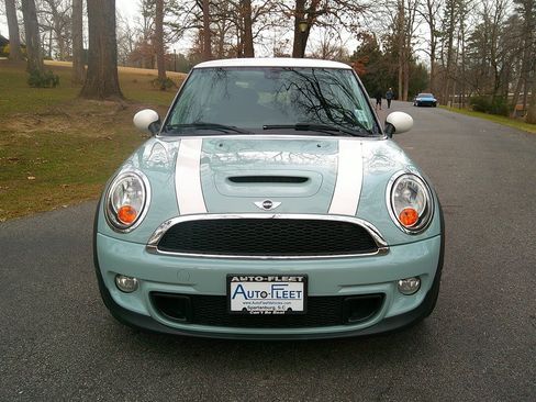 Used 2013 MINI Cooper S image 2