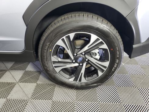 New 2025 Subaru Crosstrek 2.5i Premium image 32