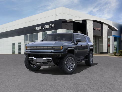 New 2025 GMC Hummer EV 2X image 8