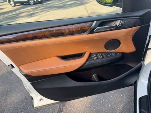 Used 2016 BMW X3 sDrive28i image 18
