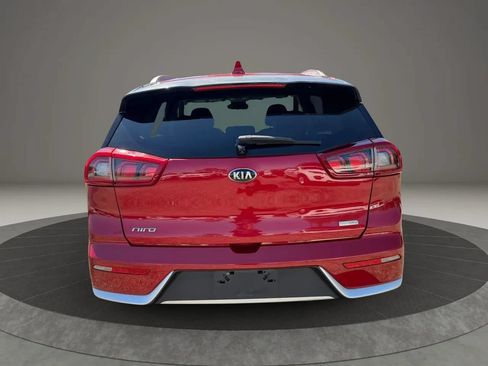Used 2019 Kia Niro LX FWD image 6