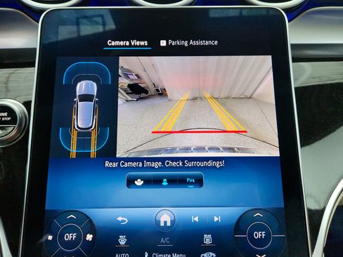 Certified 2023 Mercedes-Benz GLC 300 image 13