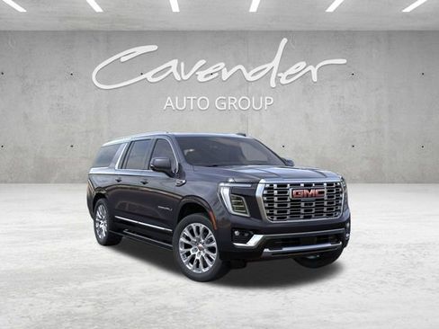 New 2026 GMC Yukon XL Denali AWD/4WD image 1