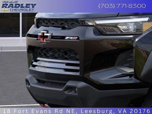New 2025 Chevrolet Colorado ZR2 w/ Midnight Edition image 15
