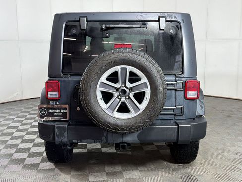 Used 2017 Jeep Wrangler Unlimited Sport w/ Quick Order Package 24S AWD/4WD image 10