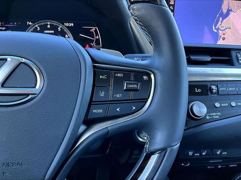 Used 2021 Lexus ES 350 w/ Premium Package image 22