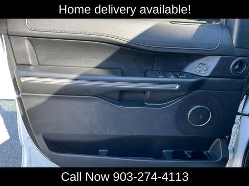 Used 2021 Ford Expedition XLT image 11