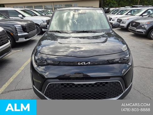 Used 2025 Kia Soul LX w/ LX Technology Package FWD image 19