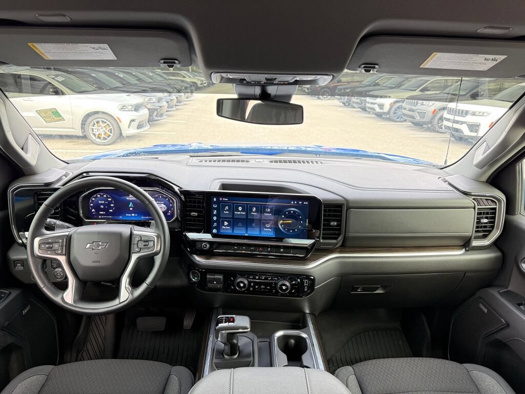 Used 2026 Chevrolet Silverado 1500 RST w/ All Star Edition Plus RWD image 12
