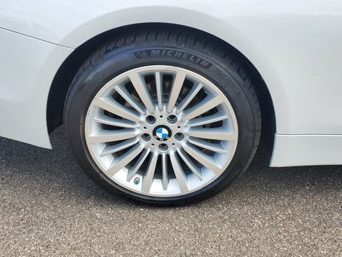 Used 2016 BMW 428i xDrive Convertible AWD/4WD image 32