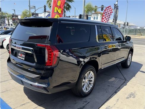 Used 2021 GMC Yukon XL SLT AWD/4WD image 13