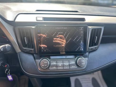 Used 2014 Toyota RAV4 XLE image 40