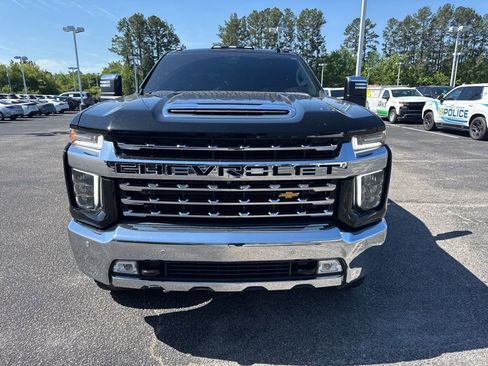 Used 2021 Chevrolet Silverado 2500 LTZ w/ LTZ Plus Package image 2