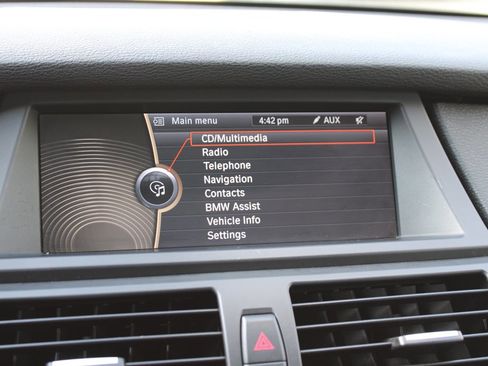 Used 2010 BMW X5 xDrive35d AWD/4WD image 25