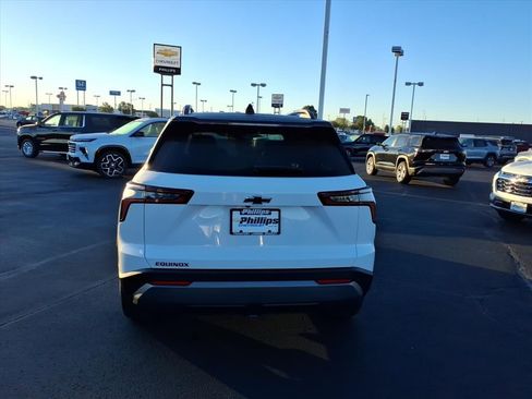 New 2026 Chevrolet Equinox LT w/ Midnight Edition image 2
