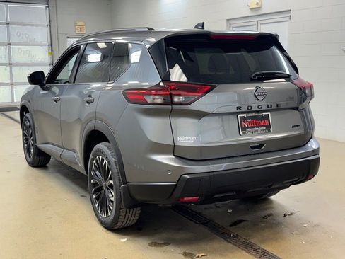 New 2026 Nissan Rogue SV image 7