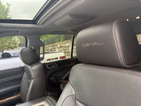 Used 2016 GMC Yukon Denali w/ Open Road Package AWD/4WD image 20