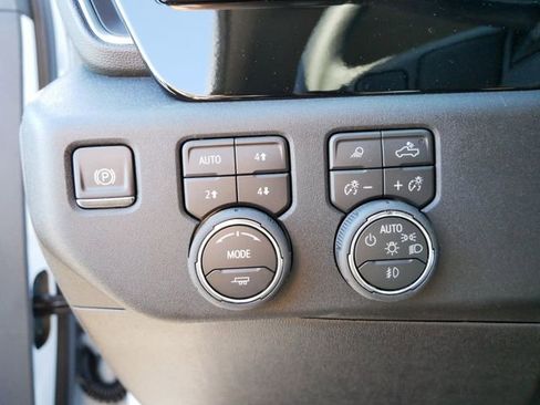 New 2026 Chevrolet Silverado 3500 LT w/ Convenience Package image 16