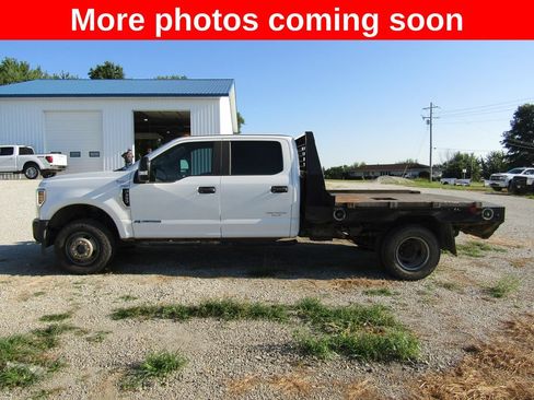 Used 2019 Ford F350 XL w/ Power Equipment Group AWD/4WD image 2