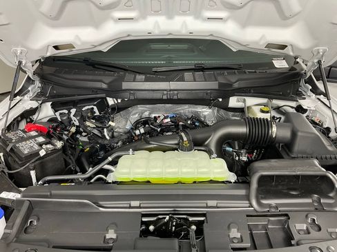 New 2026 Ford F150 STX w/ Equipment Group 200A AWD/4WD image 9