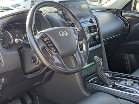 Used 2024 INFINITI QX80 Luxe image 14