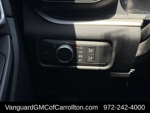 Used 2020 Ford Explorer XLT RWD image 26