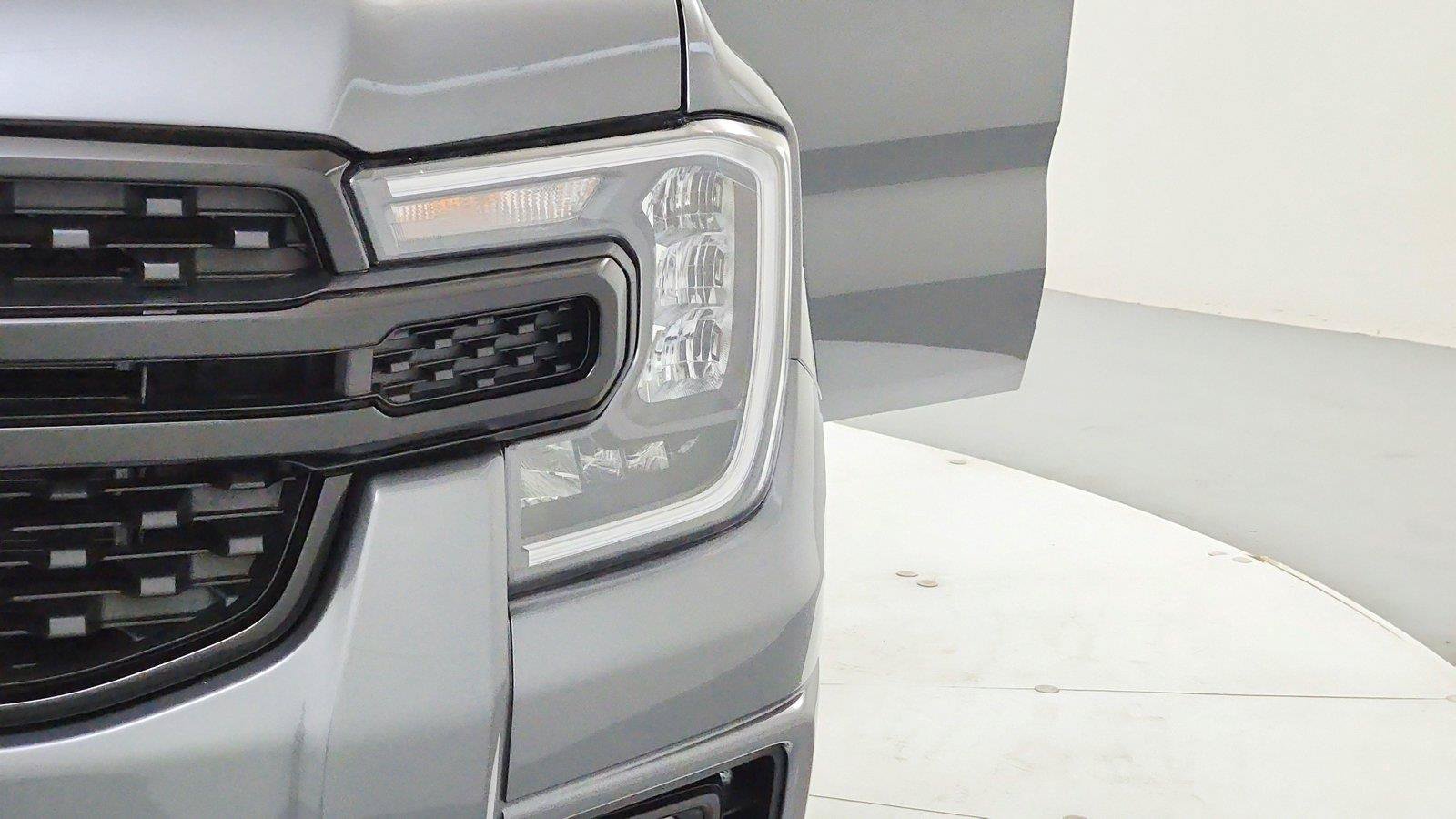 New 2026 Ford Ranger XLT w/ FX4 Off-Road Package AWD/4WD image 11