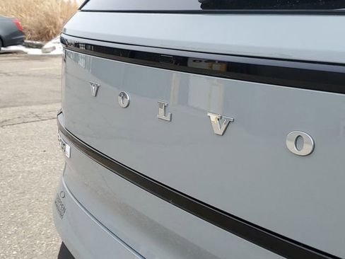New 2026 Volvo EX30 Ultra w/ Protection Package Premier image 30