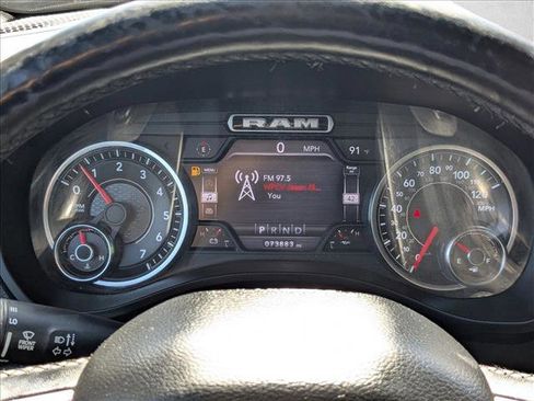 Used 2019 RAM 1500 Big Horn AWD/4WD image 10