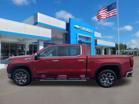 Used 2025 GMC Sierra 1500 SLT w/ SLT Premium Plus Package AWD/4WD image 6