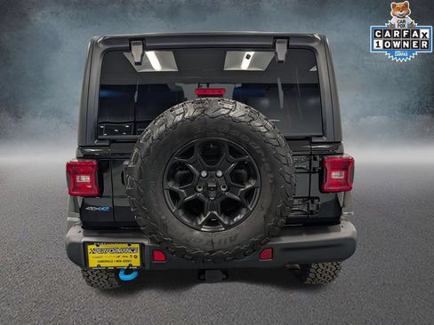 Used 2023 Jeep Wrangler Unlimited Rubicon 4xe AWD/4WD image 5