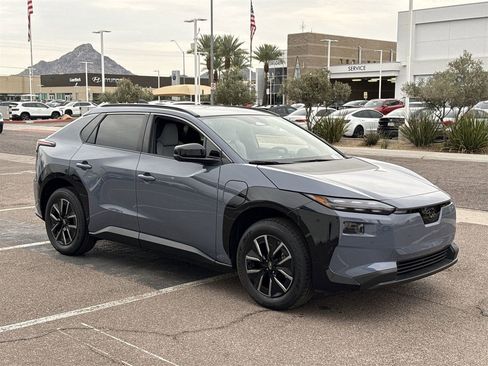 New 2026 Subaru Solterra Premium image 2