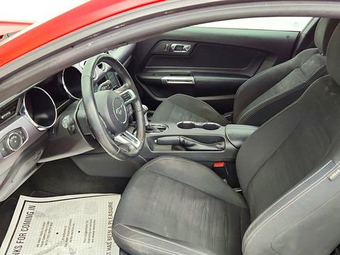 Used 2017 Ford Mustang Coupe image 20