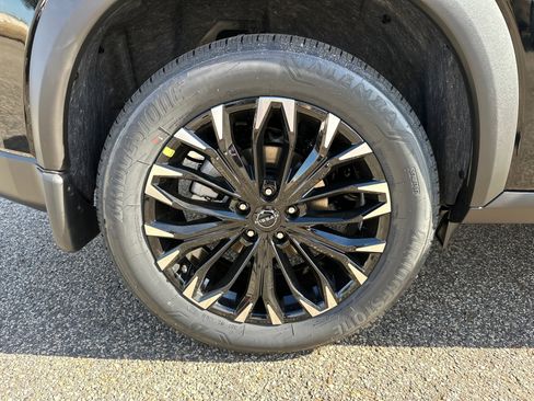 New 2026 Nissan Rogue SV image 17