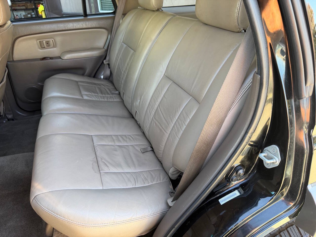 Used 1999 Toyota 4Runner Limited w/ Upgrade Value Pkg 5 RWD image 13
