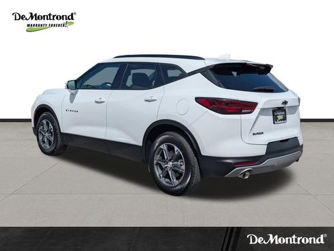 Used 2025 Chevrolet Blazer LT w/ Sound & Technology Package image 7