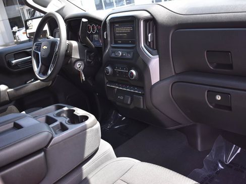Used 2021 Chevrolet Silverado 1500 Custom w/ Safety Confidence Package RWD image 13