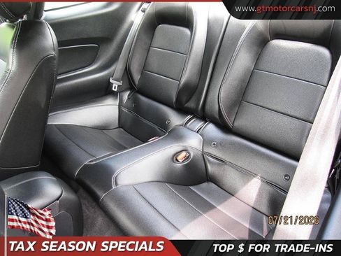 Used 2021 Ford Mustang Premium RWD image 18